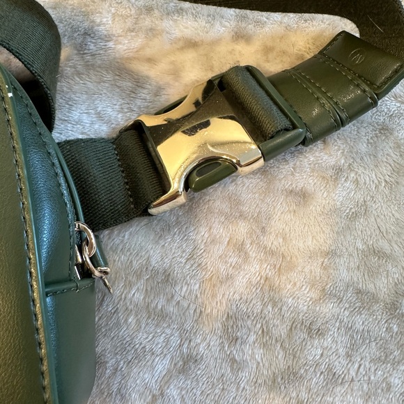 Everywhere Bag Lulu Lemon Cactus Leather 🌵 - Picture 4 of 9